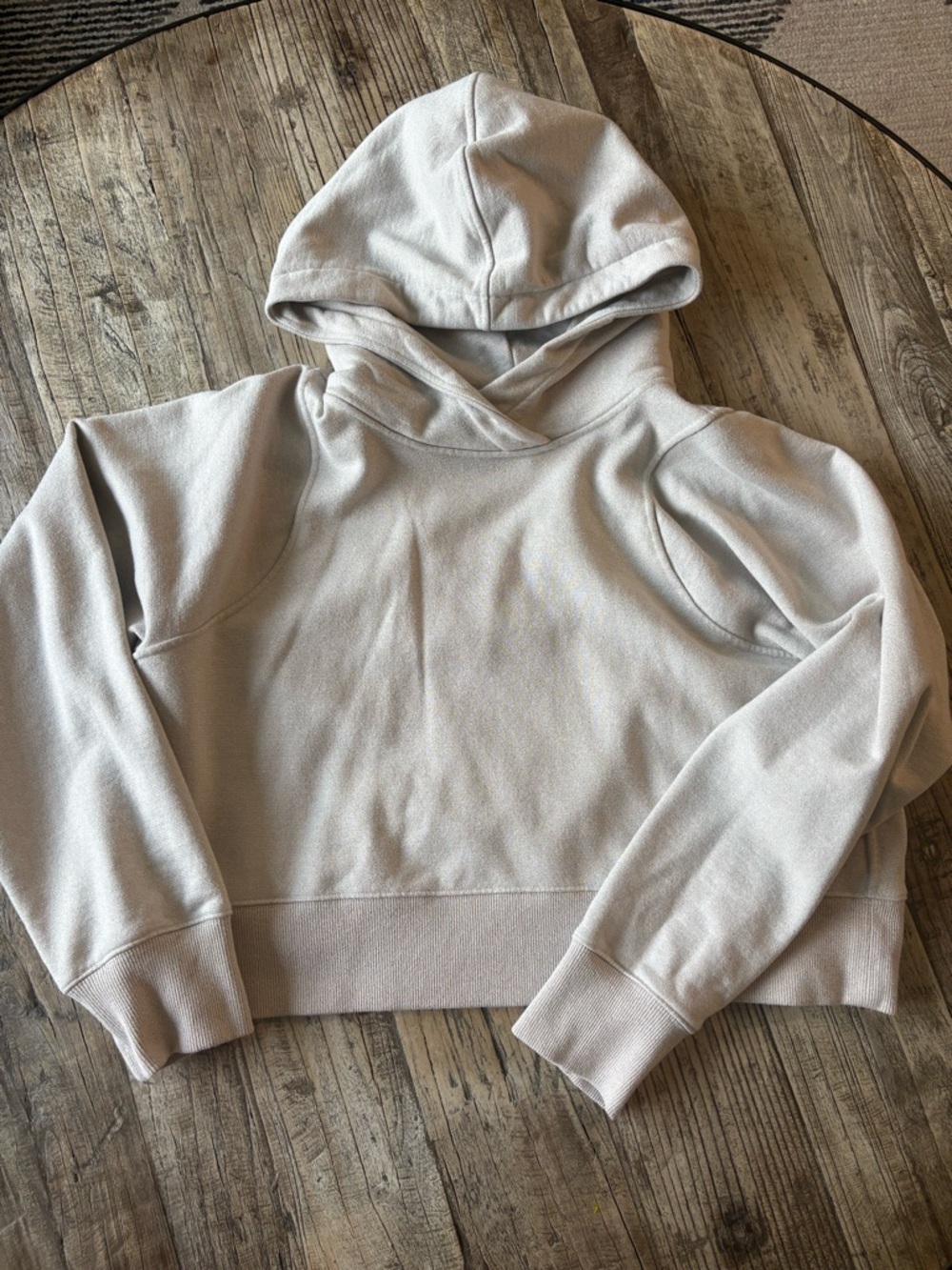 Lululemon women’s sparkle cream women’s cropped hoodie